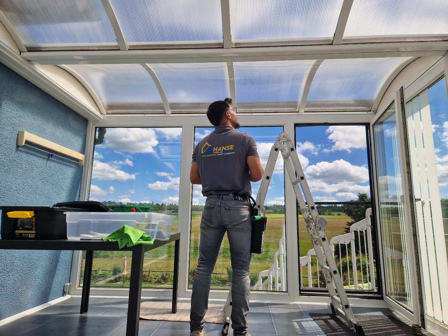 Das Team von Service Hanse bei der Arbeit